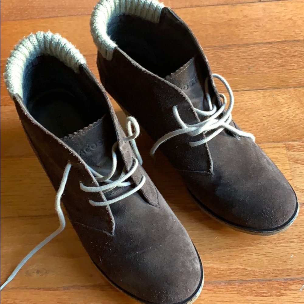 Lacoste ankle boots